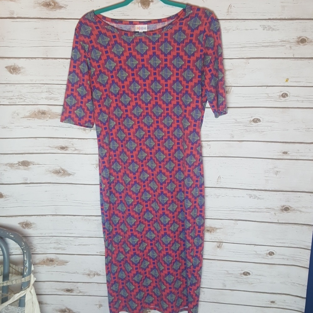 LuLaRoe Julia - Large